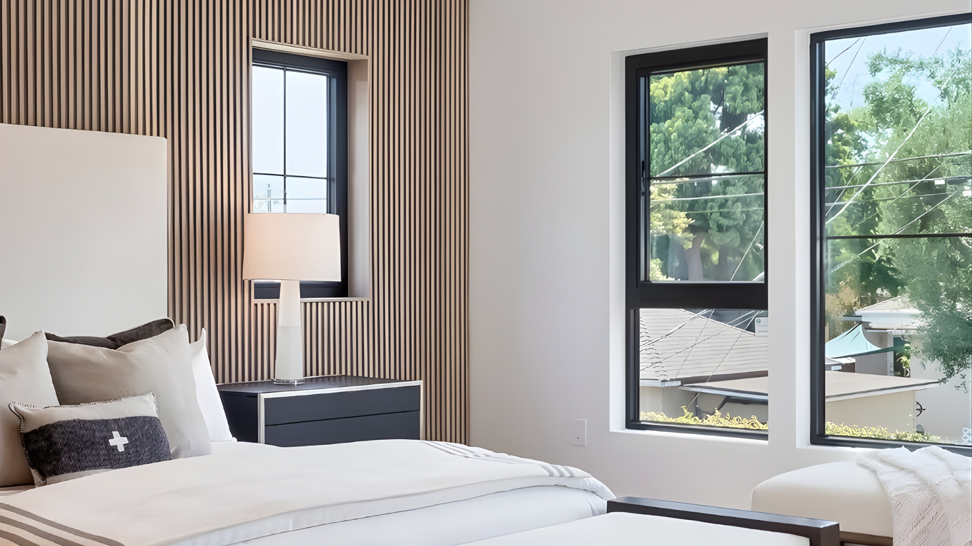 VLX 500 Single & Double Hung Window in Boca Raton, FL | Sightline Windows & Doors Boca Raton - detail 4